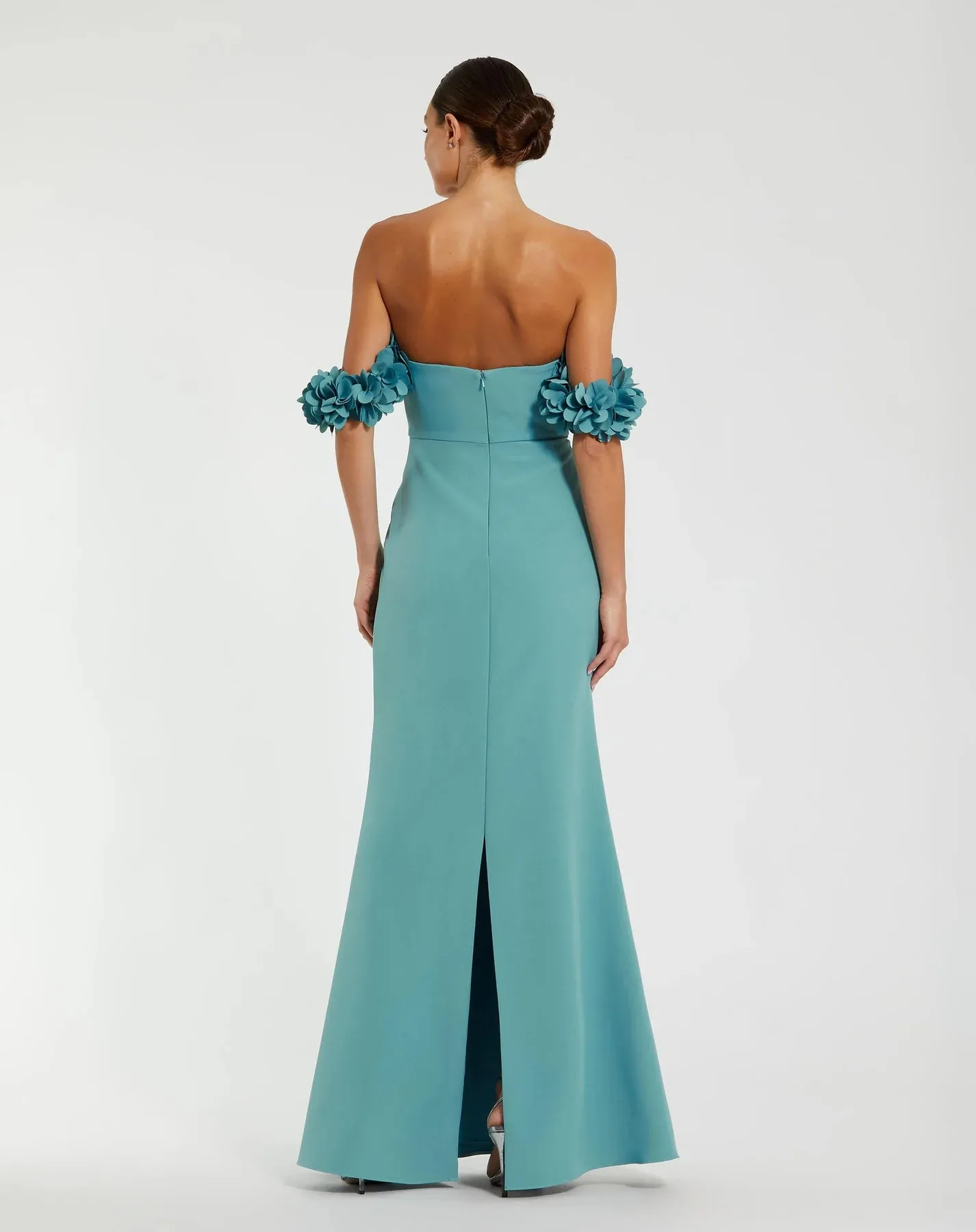 56131 MAC DUGGAL