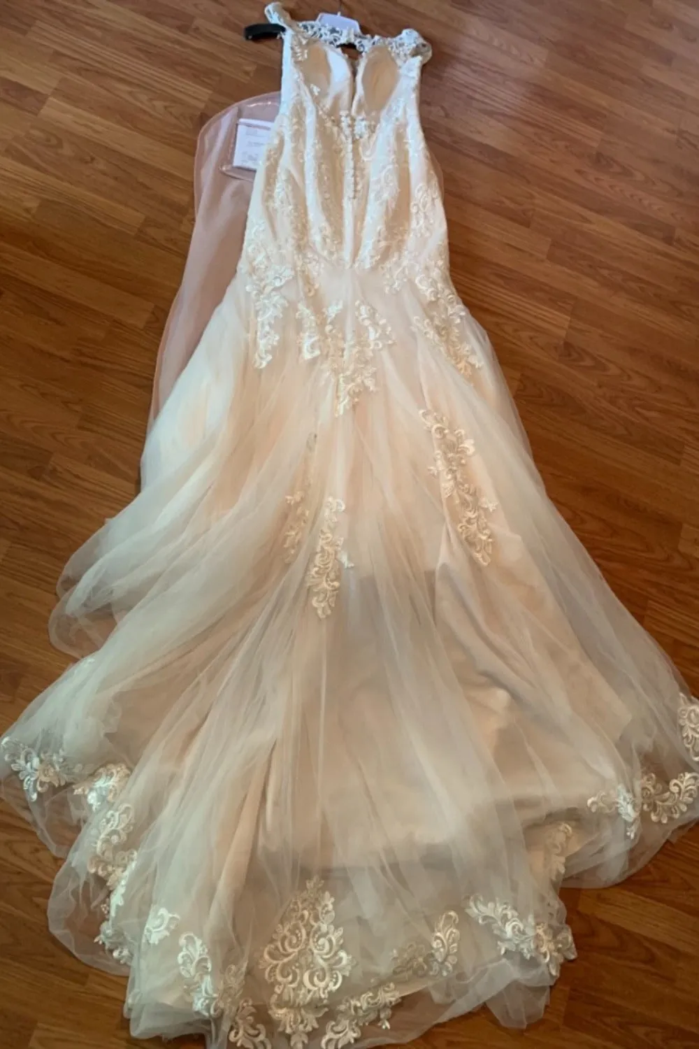 6731 Ivory Lace/Tulle/Ivory Gown/Java Tulle
