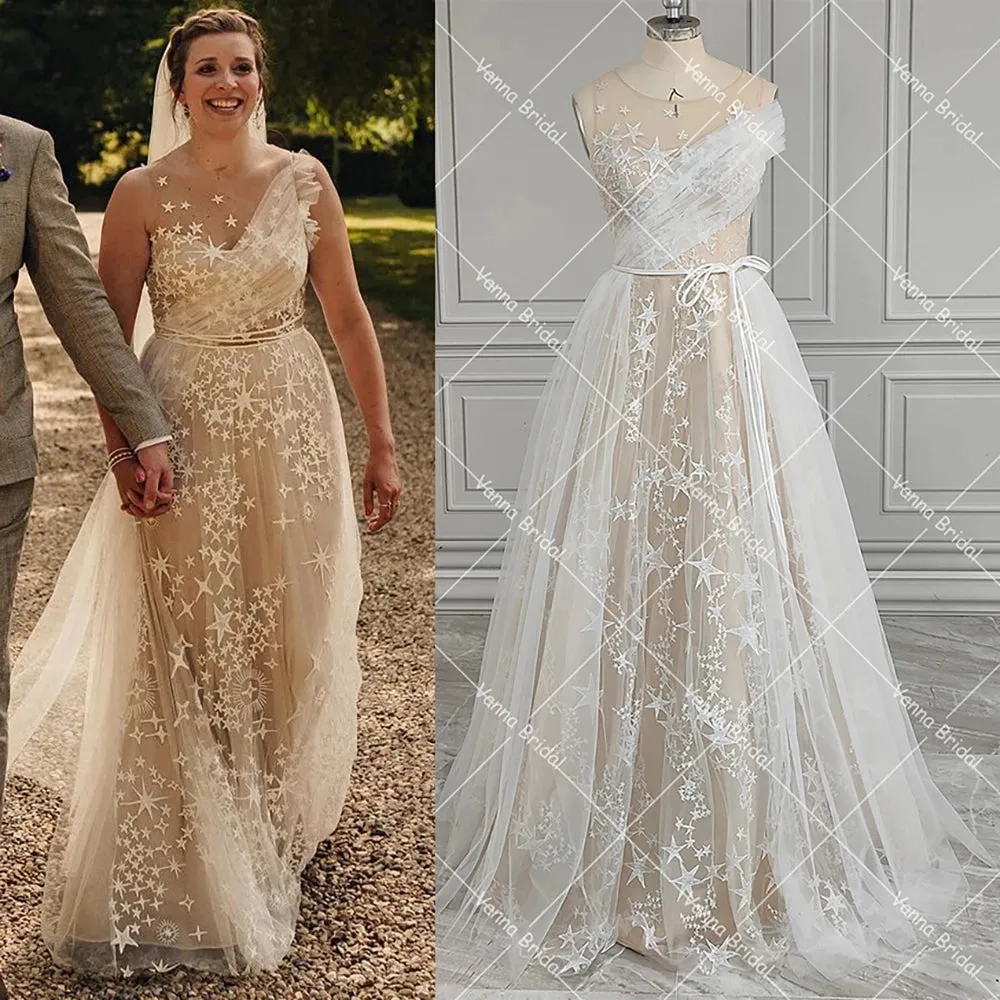 A Line Stars Unique Ruched Tulle Sheath Wedding Dress Customized Illusion Back Rustic Sleeveless Maxi Starry Bridal Gowns