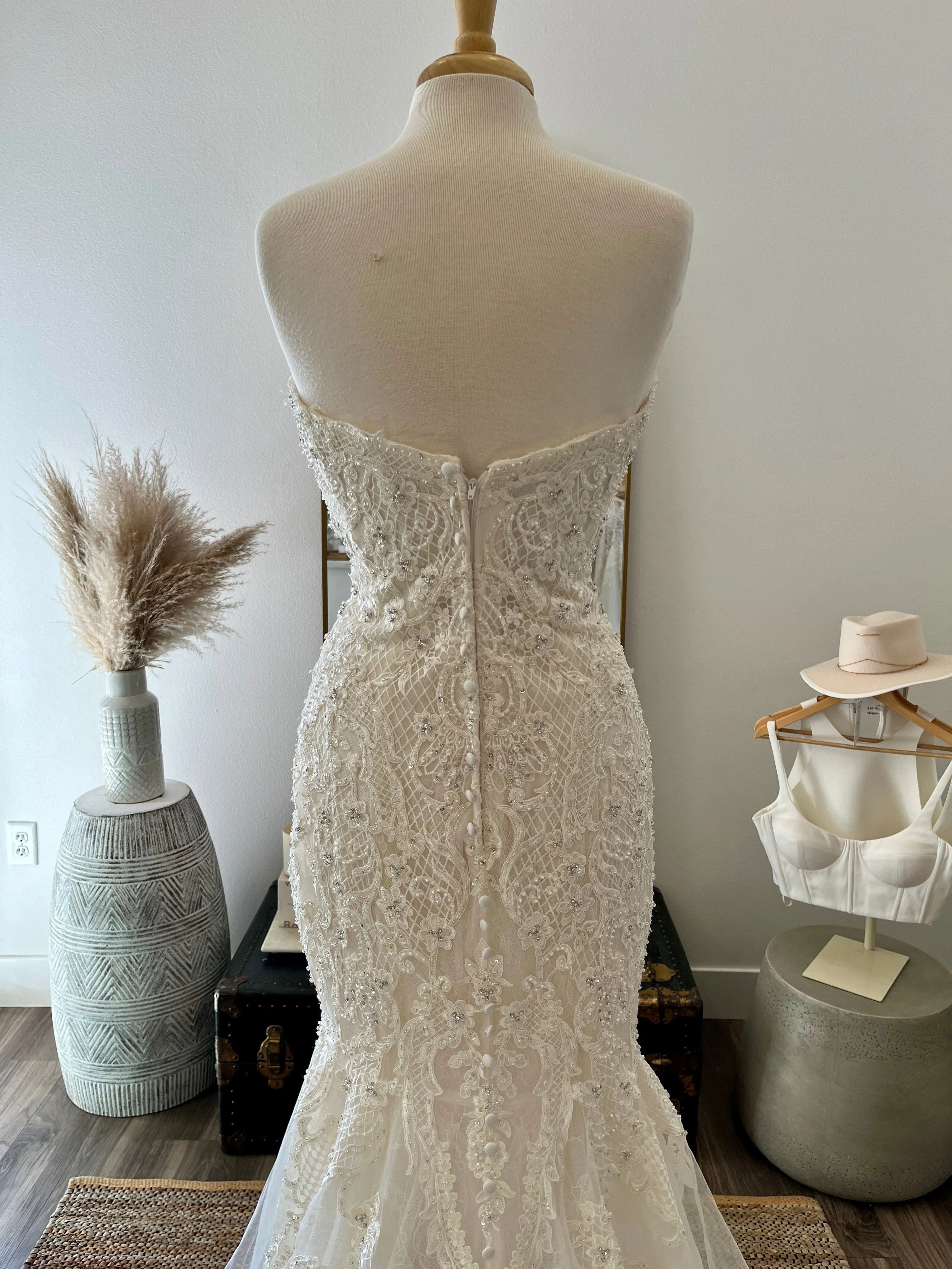 Allure Bridal, Sandy
