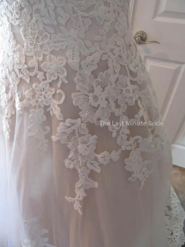 Allure Bridals 2701