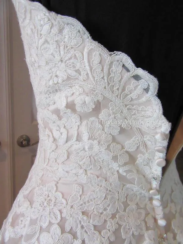 Allure Bridals 2701