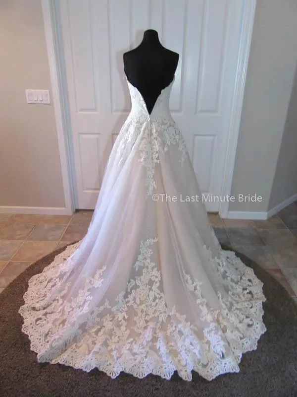 Allure Bridals 2701