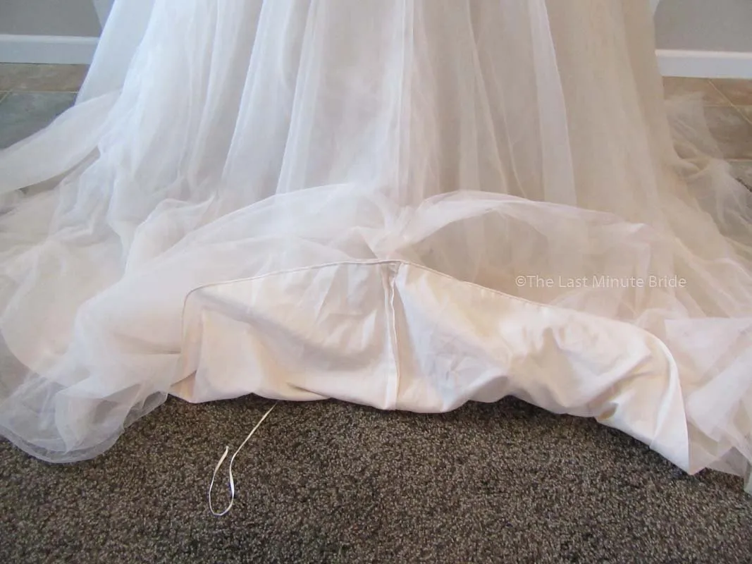 Allure Bridals 2908