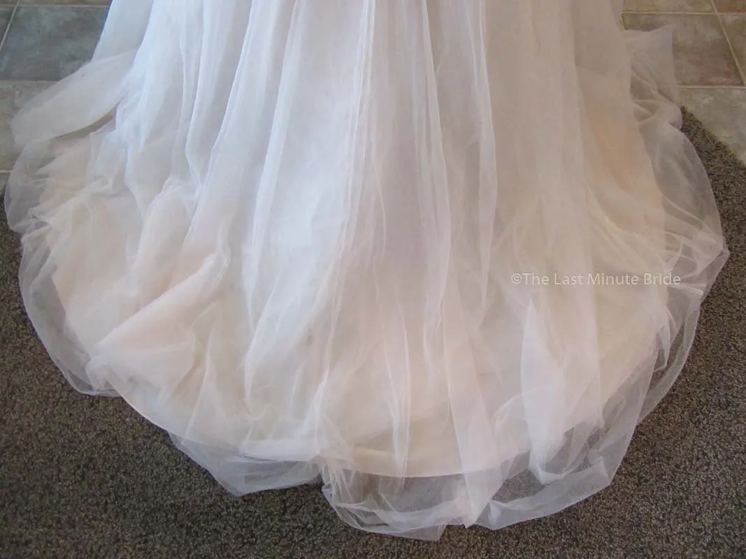 Allure Bridals 2908