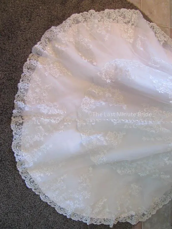 Allure Bridals 2958