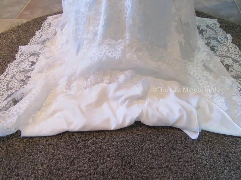 Allure Bridals 2960