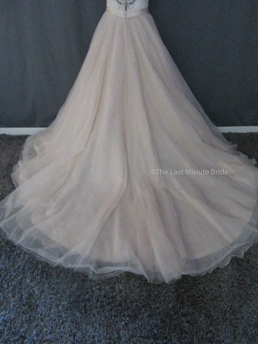 Allure Bridals 3011
