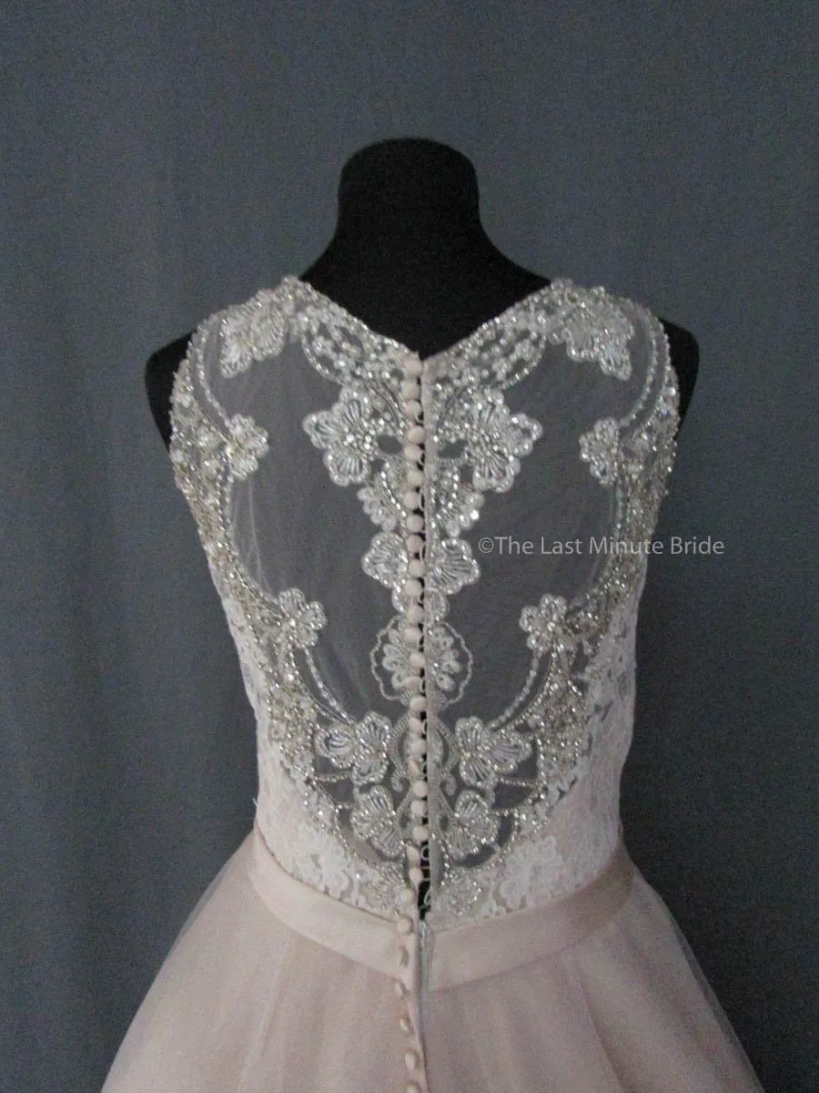 Allure Bridals 3011
