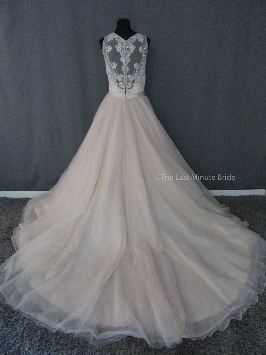 Allure Bridals 3011
