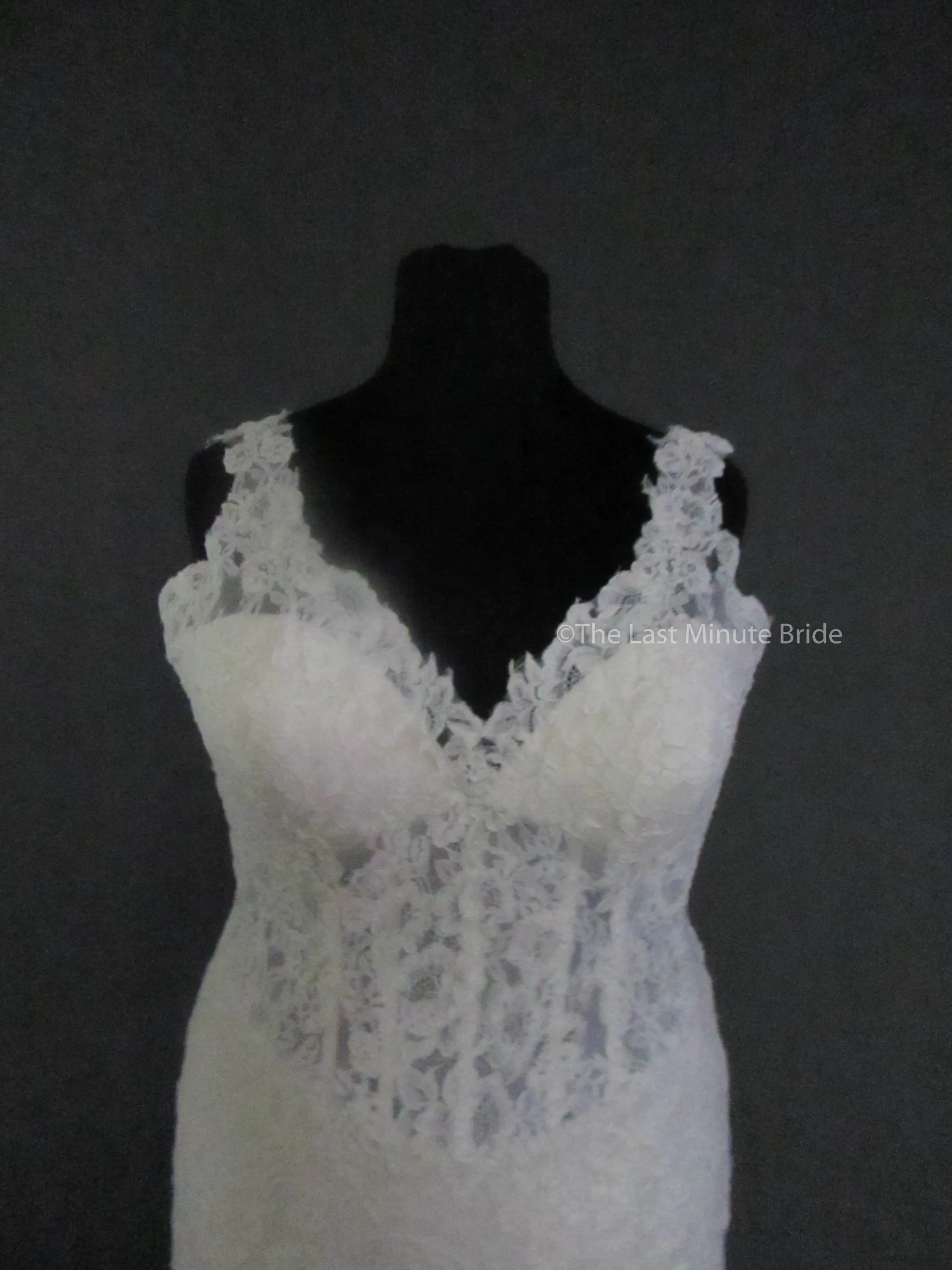 Allure Bridals 3118