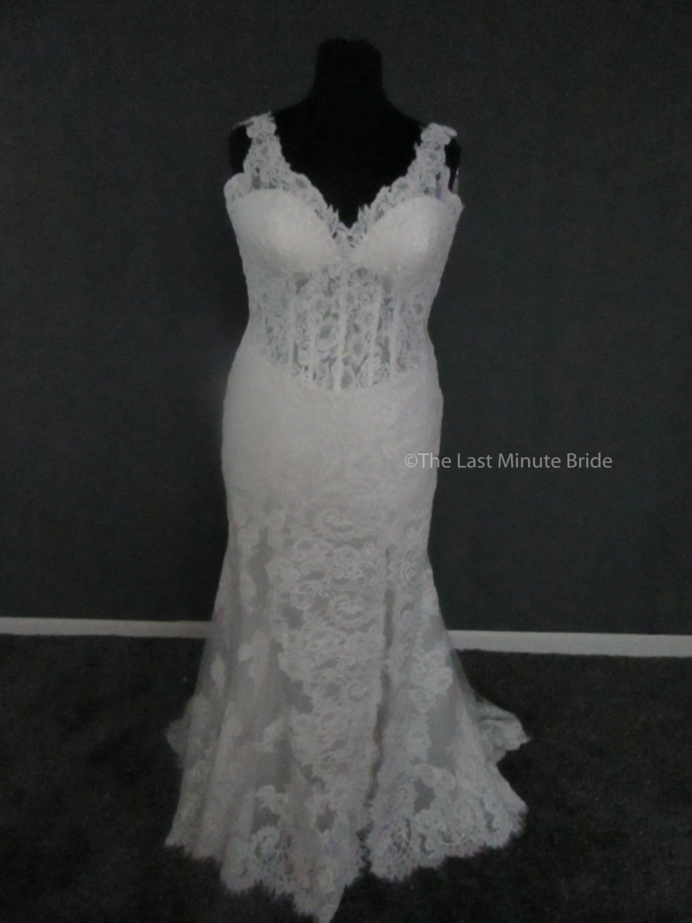 Allure Bridals 3118