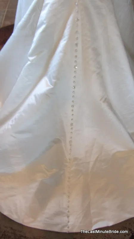 Allure Bridals 8963