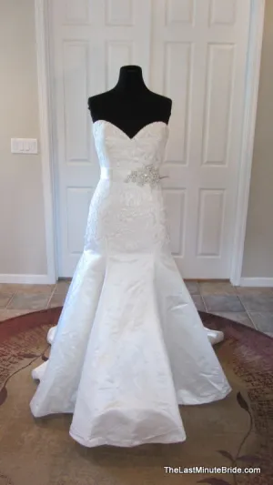 Allure Bridals 8963
