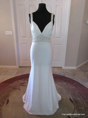 Allure Bridals 9102