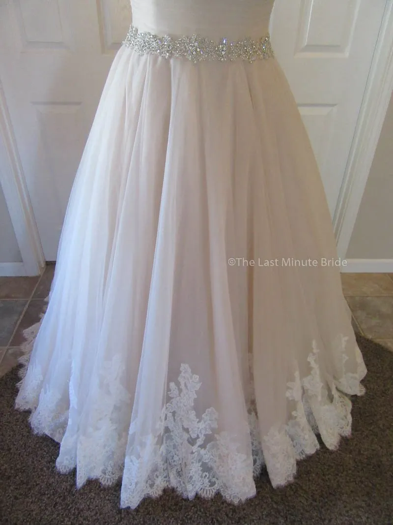 Allure Bridals 9168 Size 20