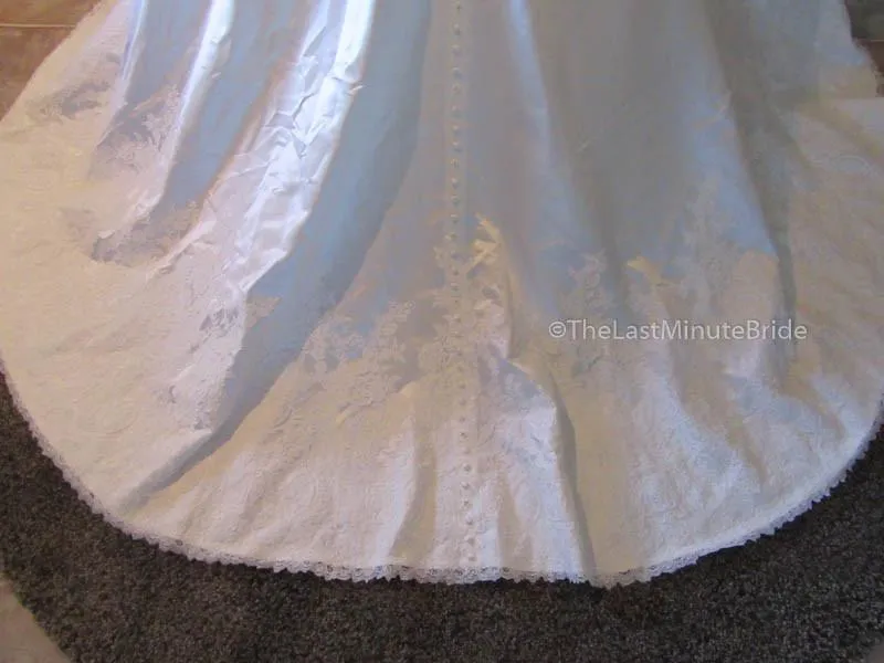 Allure Bridals 9303