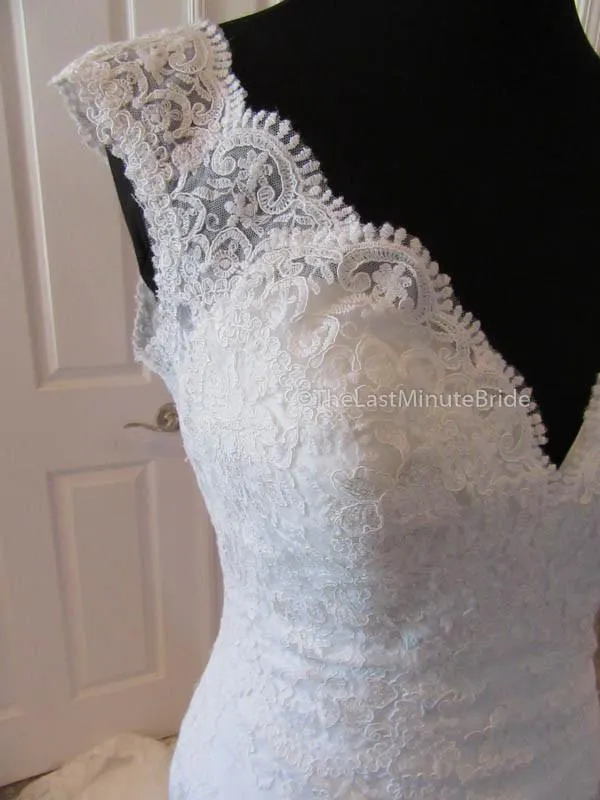 Allure Bridals 9322 size 14