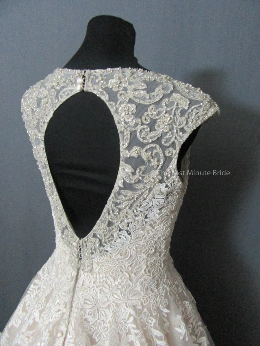 Allure Bridals 9323
