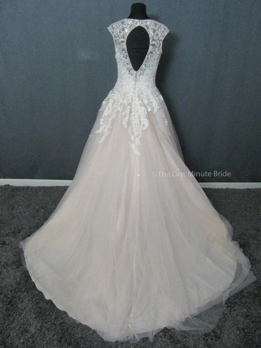 Allure Bridals 9323