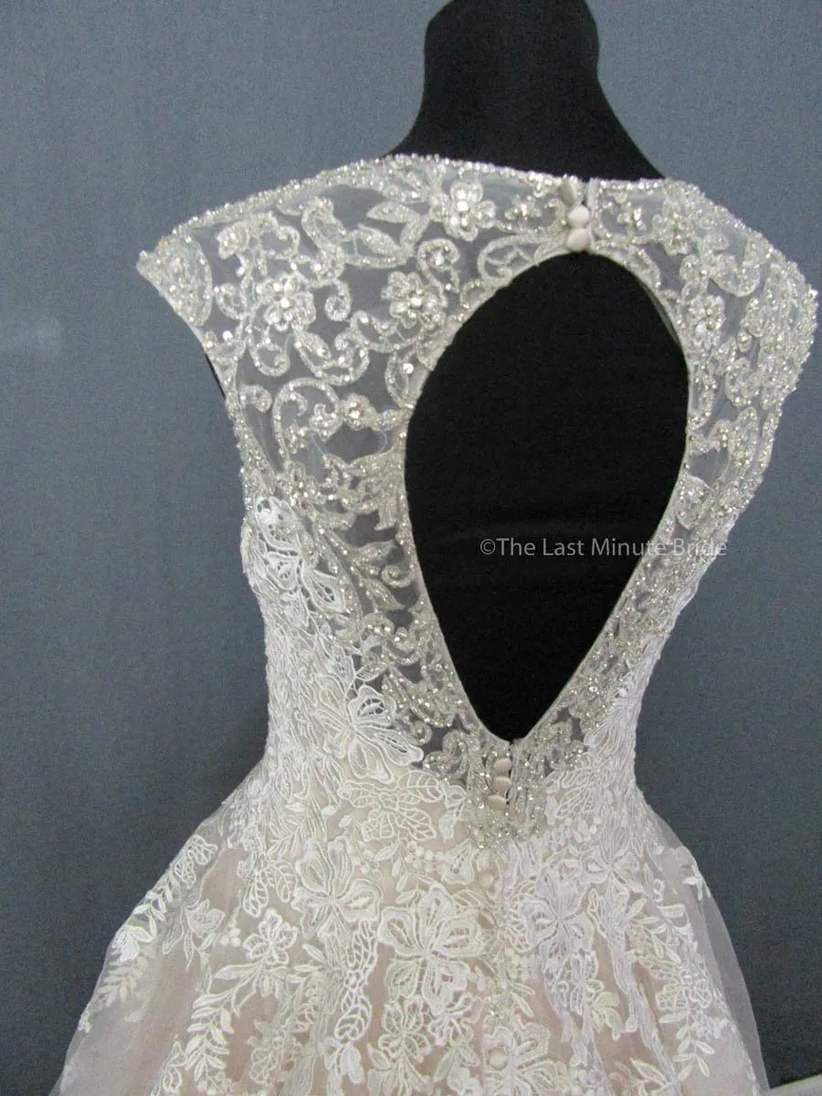 Allure Bridals 9323