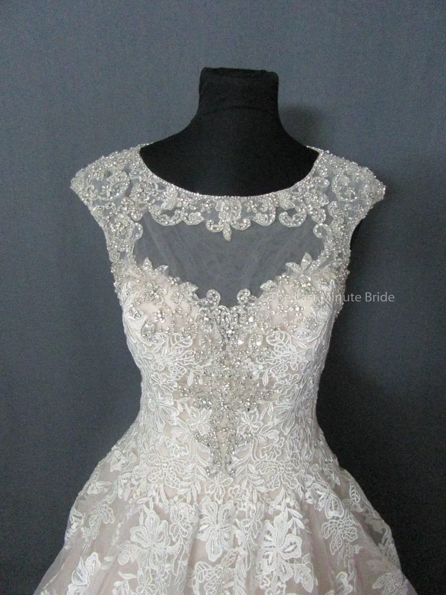 Allure Bridals 9323