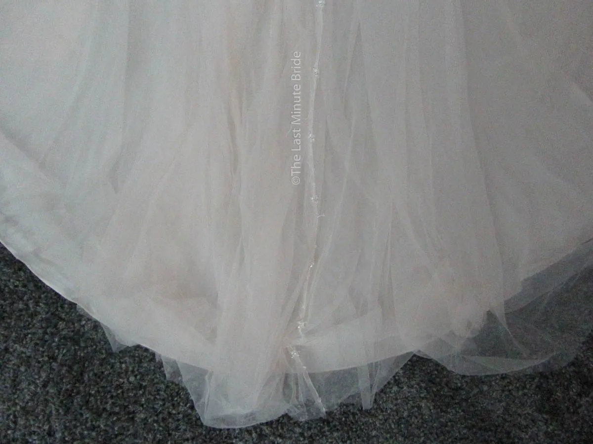 Allure Bridals 9323