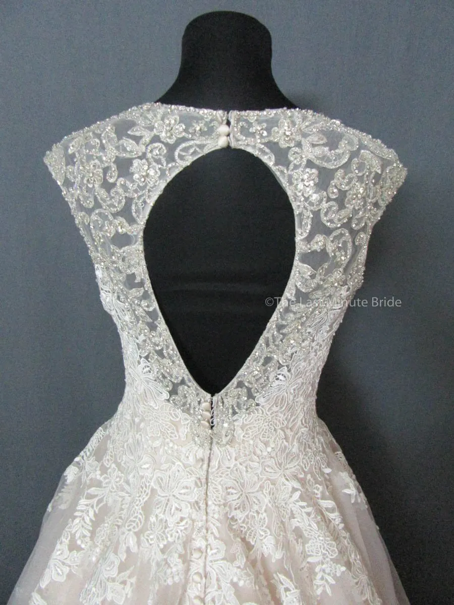 Allure Bridals 9323