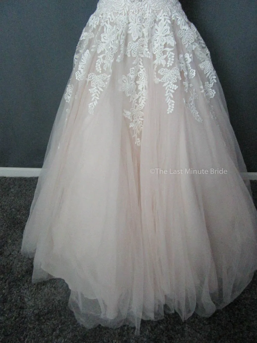 Allure Bridals 9323