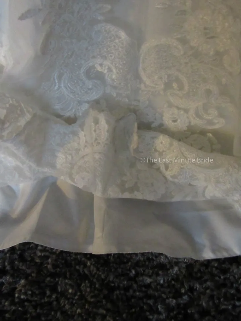Allure Bridals C387