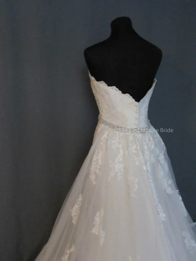 Allure Bridals C387