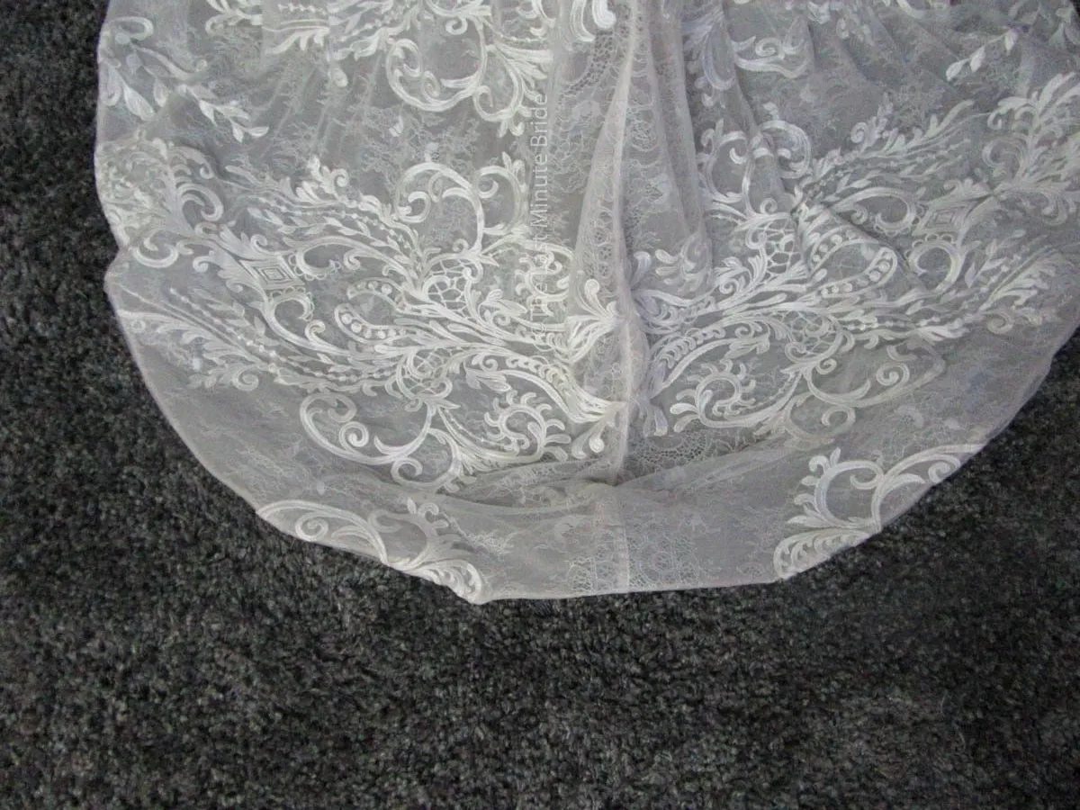 Allure Bridals C463