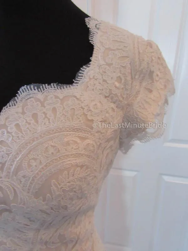 Allure Bridals M556