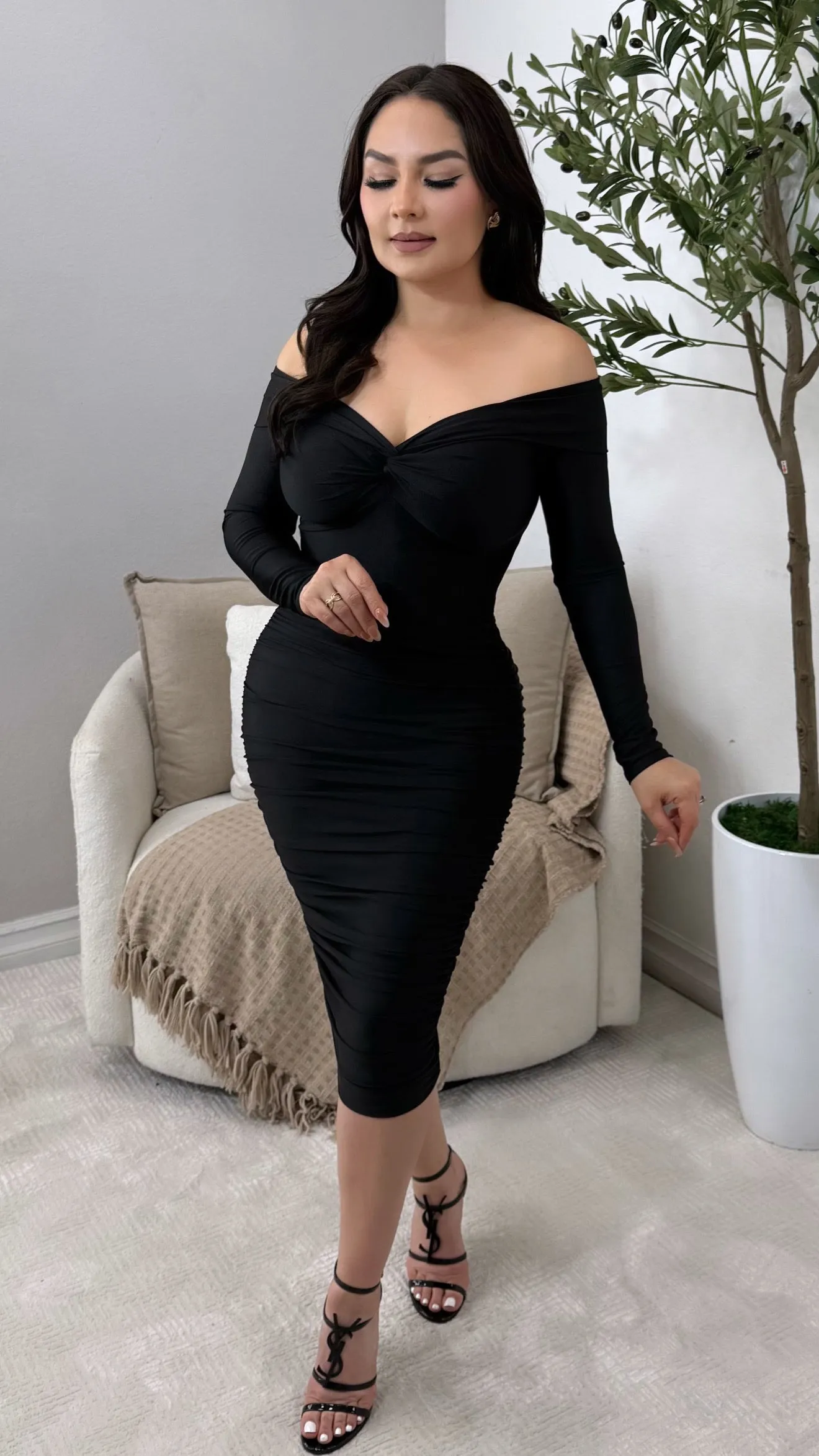 ALONDRA BLACK DRESS