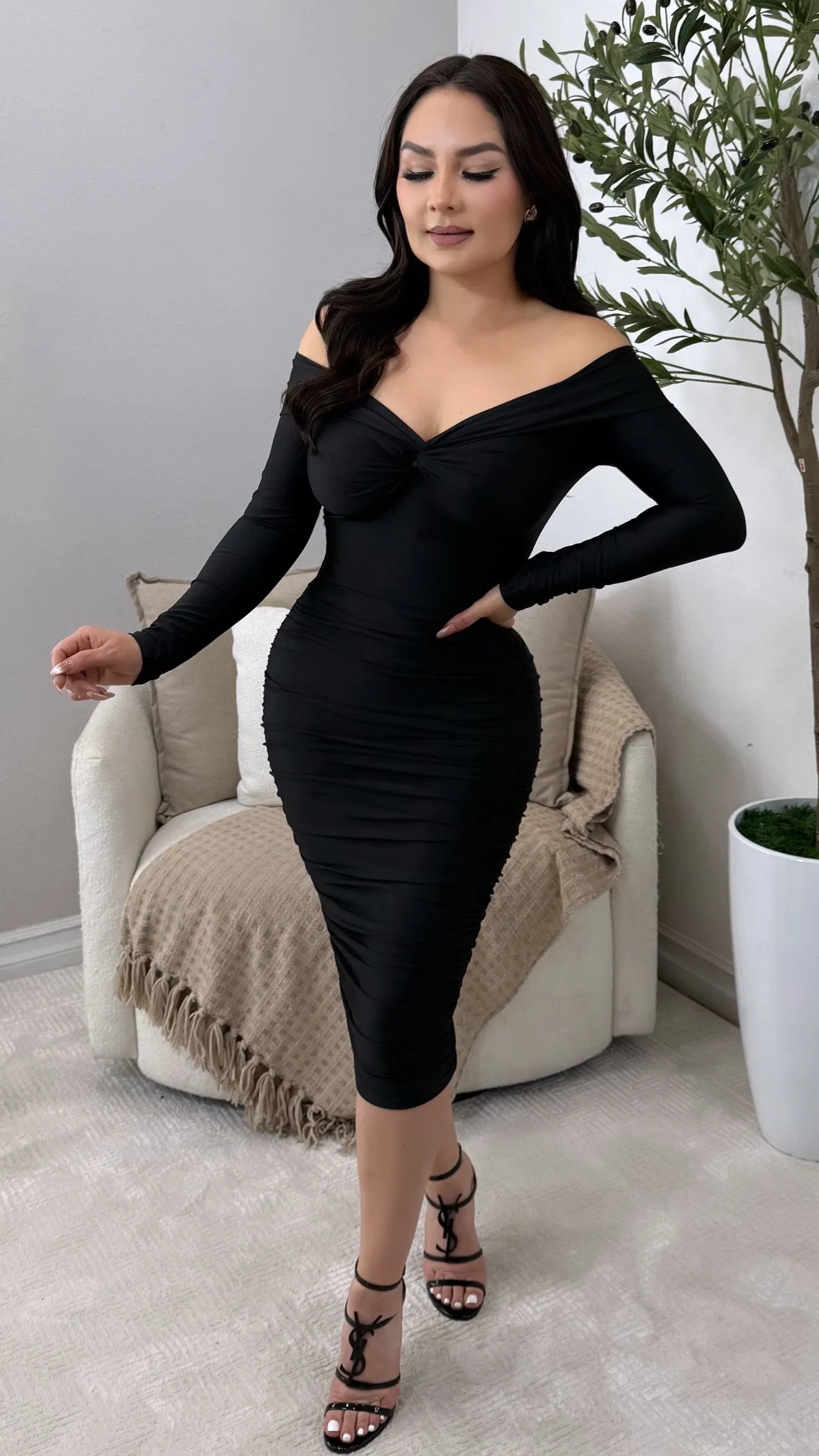 ALONDRA BLACK DRESS