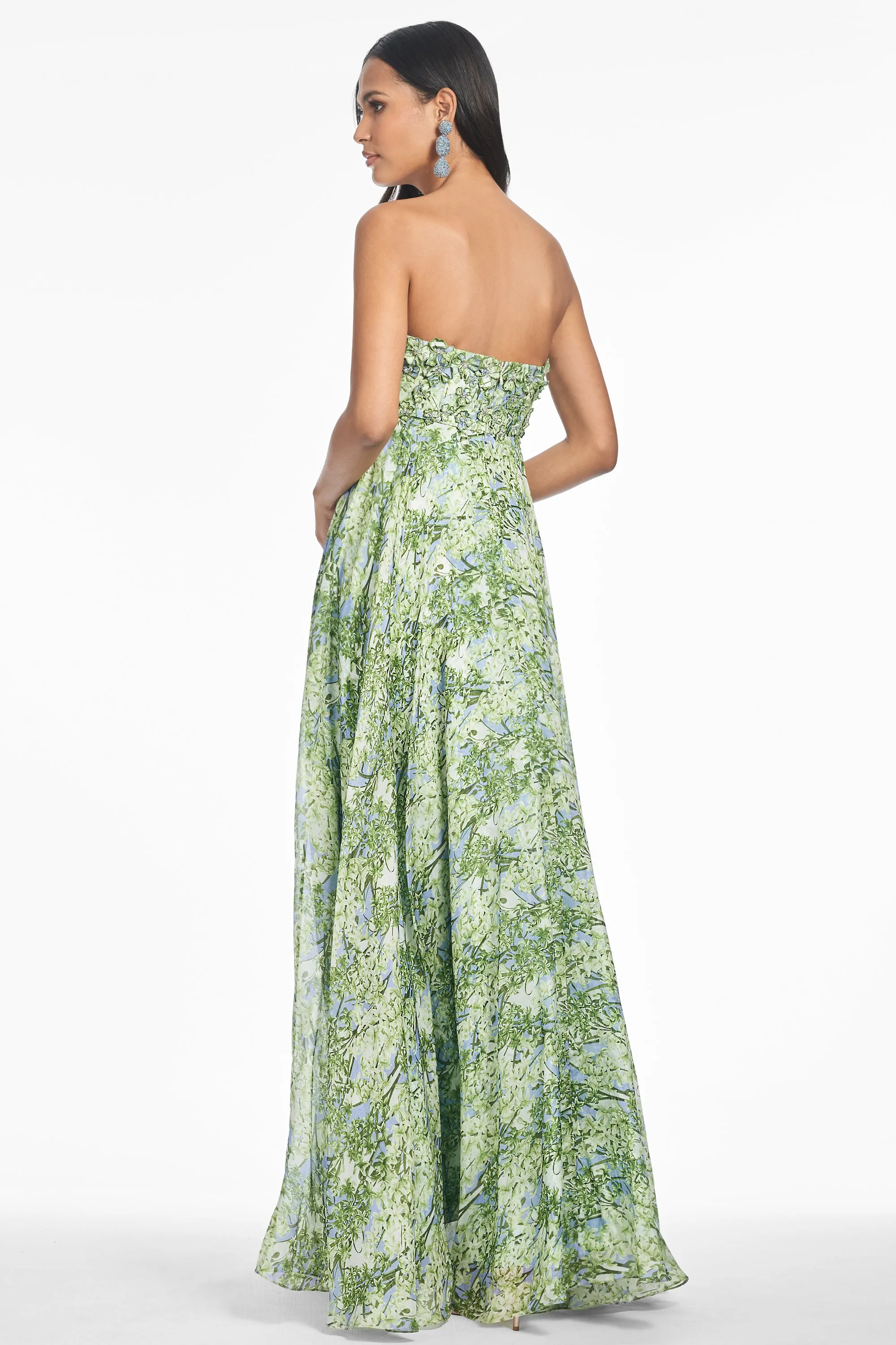 AMES GOWN - PERIDOT BOUQUET