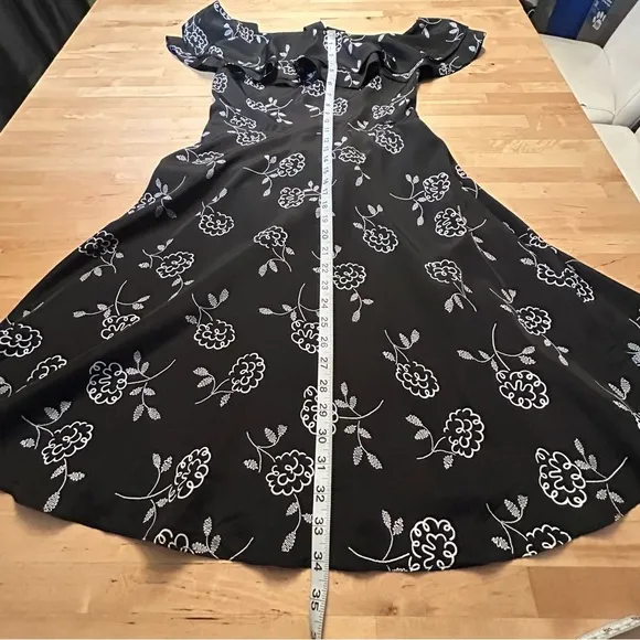A/X Armani Exchange Black with White Floral Pattern Off the Shoulder Dress