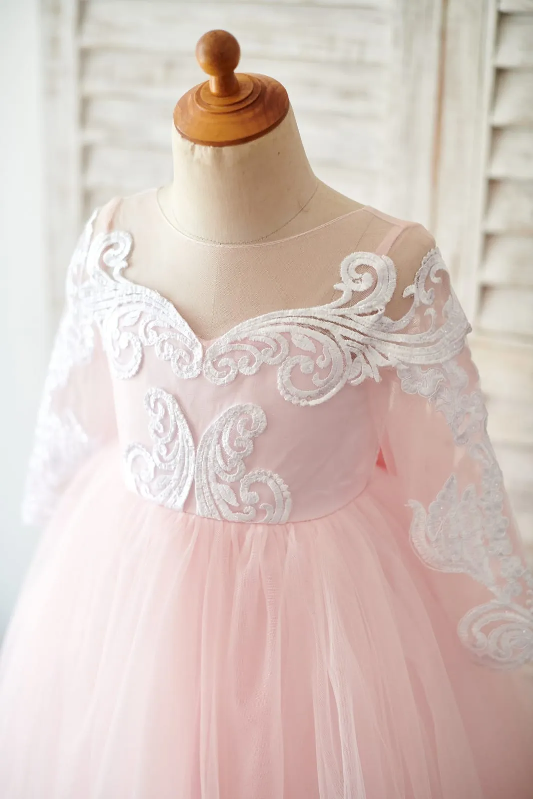 Ball Gown Long Sleeves Pink Lace Tulle Wedding Flower Girl Dress