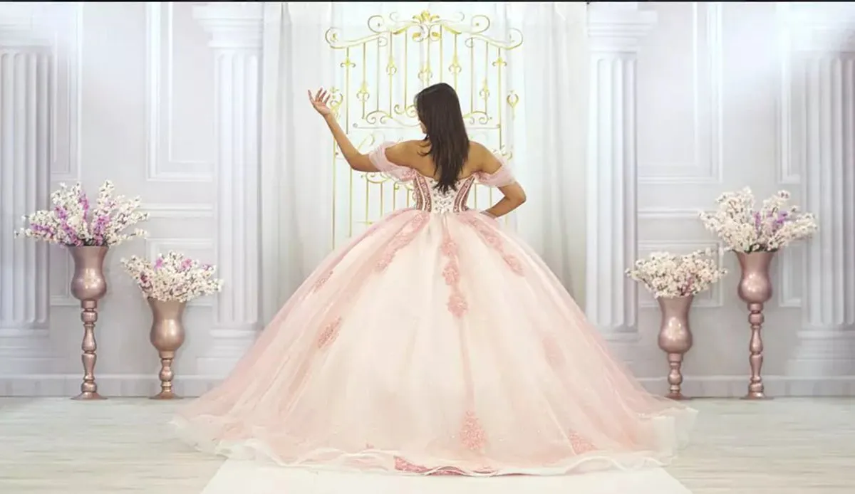Ball-Gown Off-the-Shoulder Quinceanera Dresses