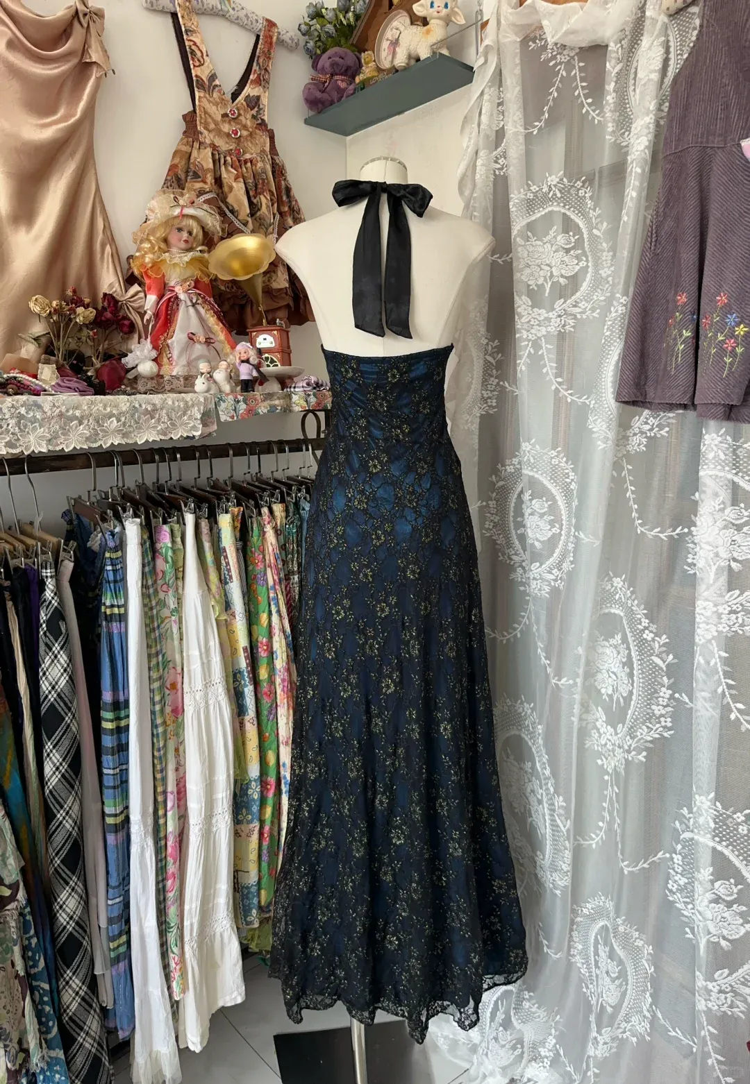 Blue Halter Lace Satin Sheath Vintage Long Prom Dress Formal Party Dress, D320