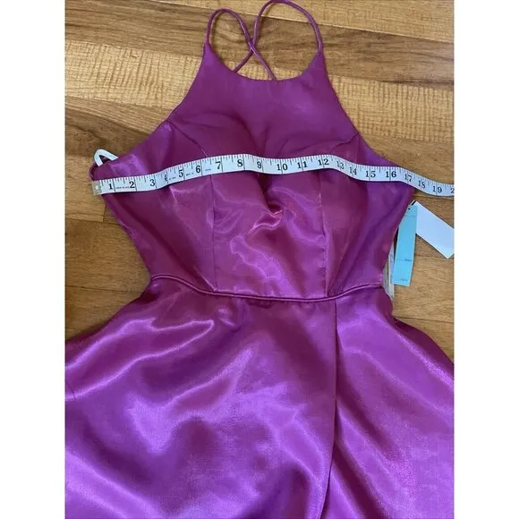Camille La Vie Shimmer Halter Formal Dress Gown Size 2 Magenta Sparkle Fairy