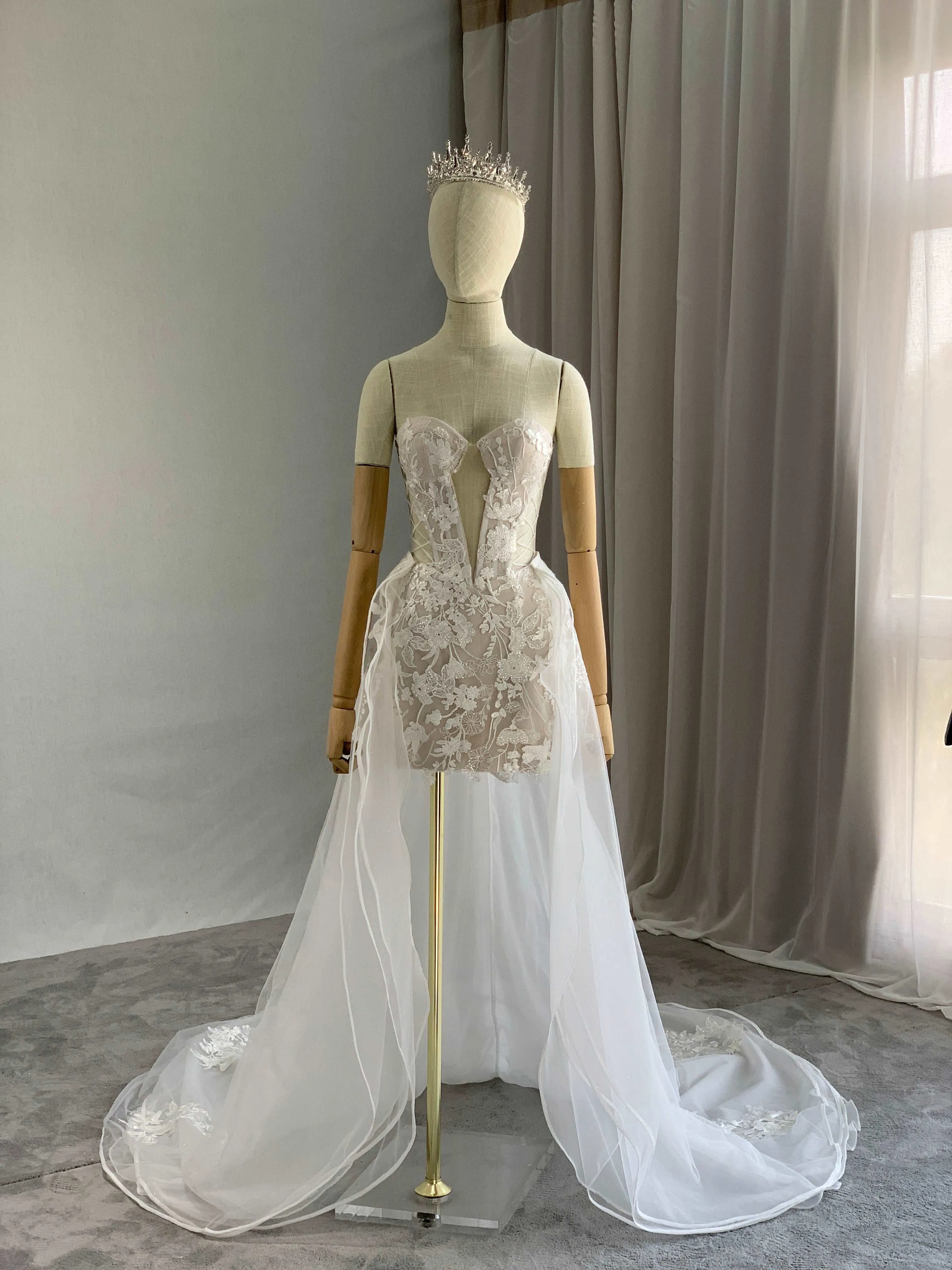 Crepe Short Fitted Evening Dress Jessica with Sequin Floral Lace