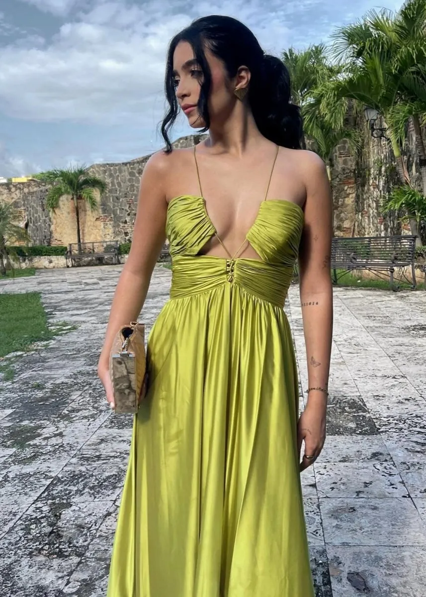 Criss-cross Chartreuse Ruched A-line Halter Sleeveless Long Prom Dresses