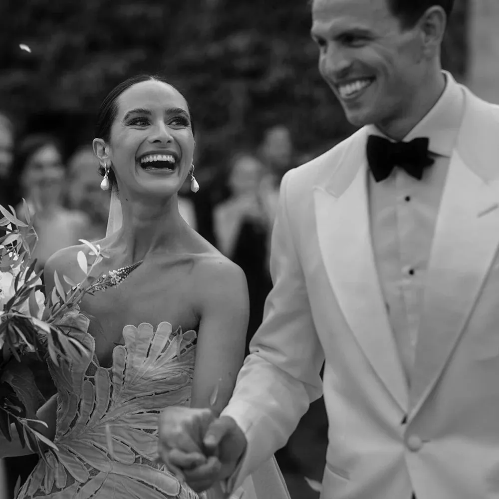 Cutout Large Leaf Sweetheart Strapless Wedding Ball Gowns Zipper Long Train Customized Puffy Unique Embroidery Bridal Dresses