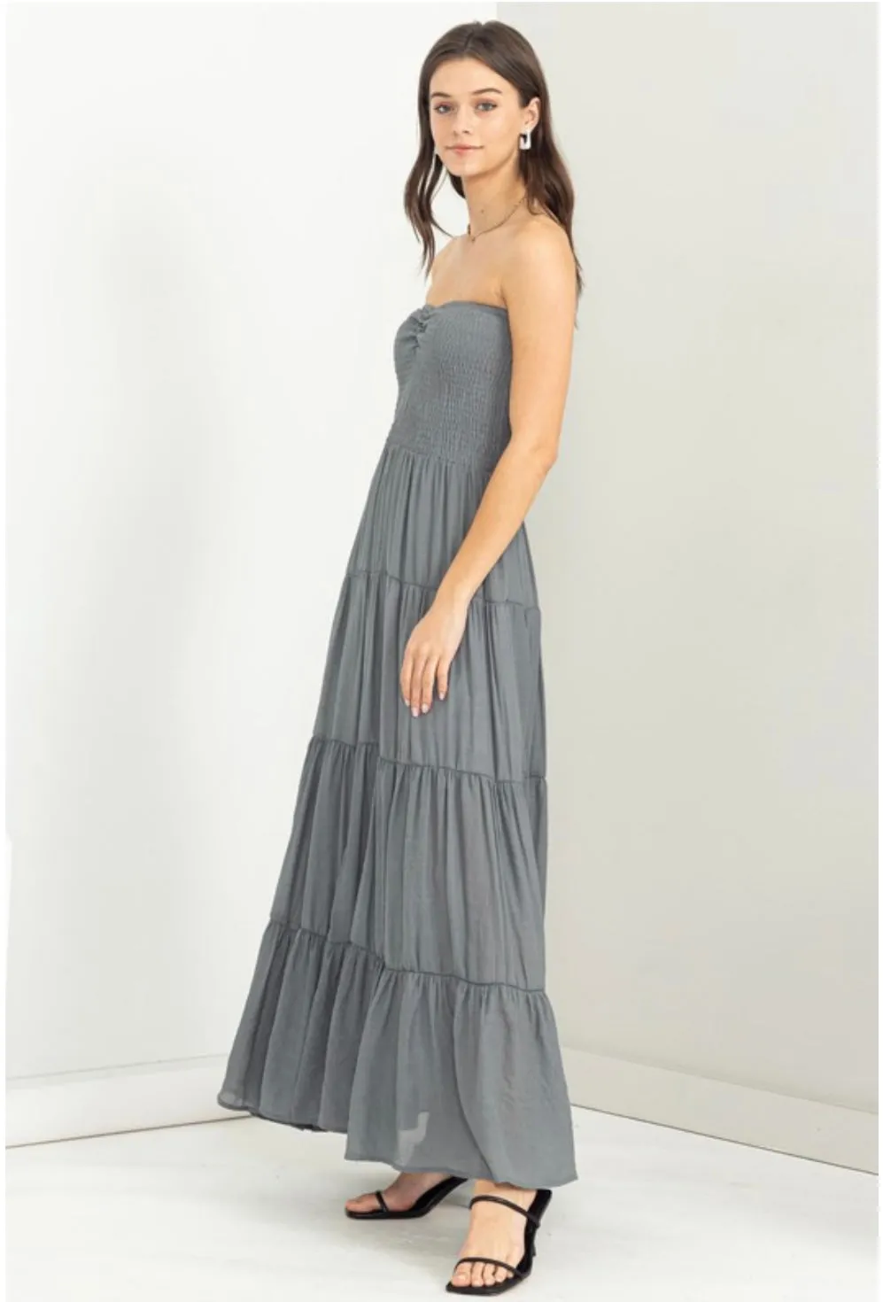 D131 RUCHED STRAPLESS DRESS