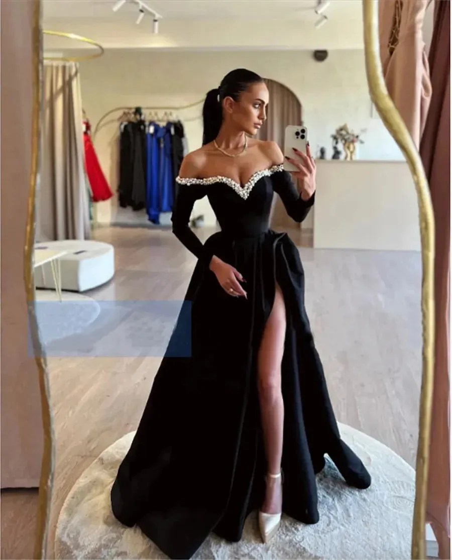 Elegant Black Prom Dresses A-Line Satin Off The Shoulder Long Sleeves Floor Length Party Gowns vestidos de graduación