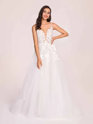 Elegant V-neck Open Back A-line Lace Floor Length Wedding Dress