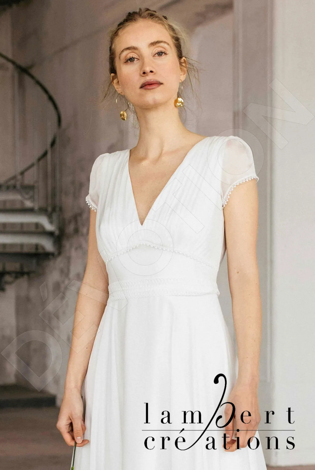 Envol A-line V-neck Ivory Wedding dress