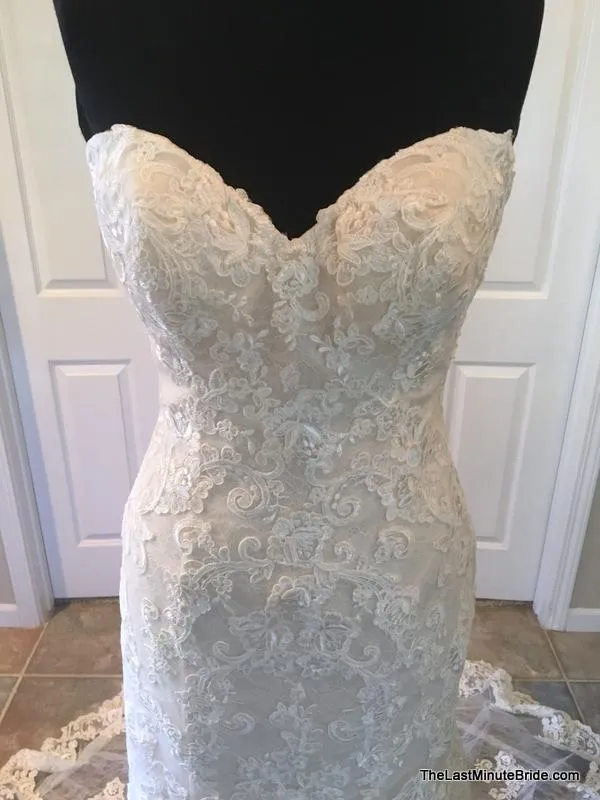 Essense of Australia D1998 Size 16