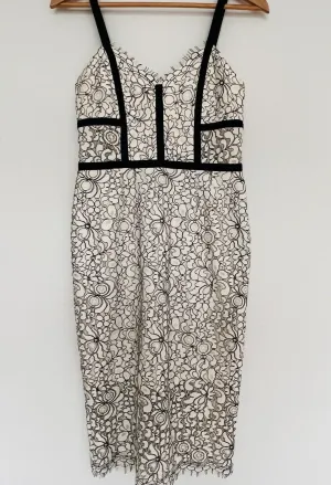 EXPRESS Black & White Floral Lace Dress Sz S Corset Crochet Sheath Velvet Trim
